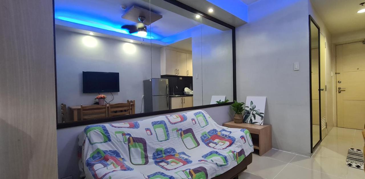 Condodeal At Sea Residences Manila Exteriör bild