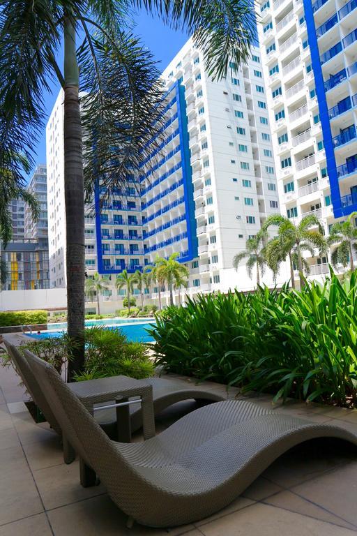 Condodeal At Sea Residences Manila Exteriör bild